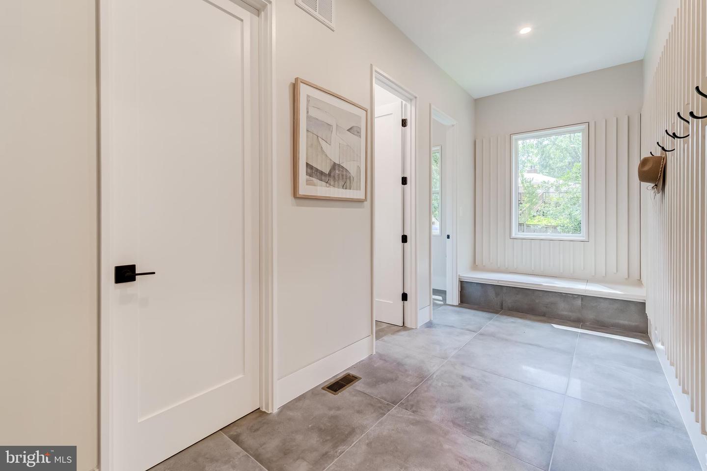506 KINGSLEY RD, VIENNA, Virginia 22180, 6 Bedrooms Bedrooms, ,6 BathroomsBathrooms,Residential,For sale,506 KINGSLEY RD,VAFX2258570 MLS # VAFX2258570