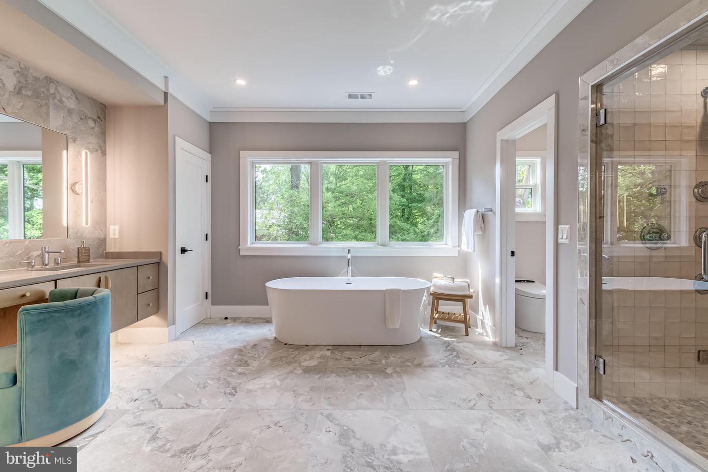 506 KINGSLEY RD, VIENNA, Virginia 22180, 6 Bedrooms Bedrooms, ,6 BathroomsBathrooms,Residential,For sale,506 KINGSLEY RD,VAFX2258570 MLS # VAFX2258570