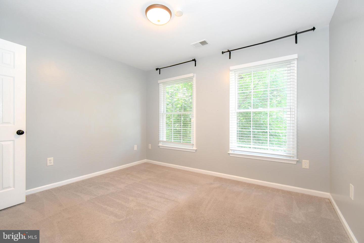 8003 COMERFORD DR, FAIRFAX STATION, Virginia 22039, 4 Bedrooms Bedrooms, ,3 BathroomsBathrooms,Residential,For sale,8003 COMERFORD DR,VAFX2258610 MLS # VAFX2258610