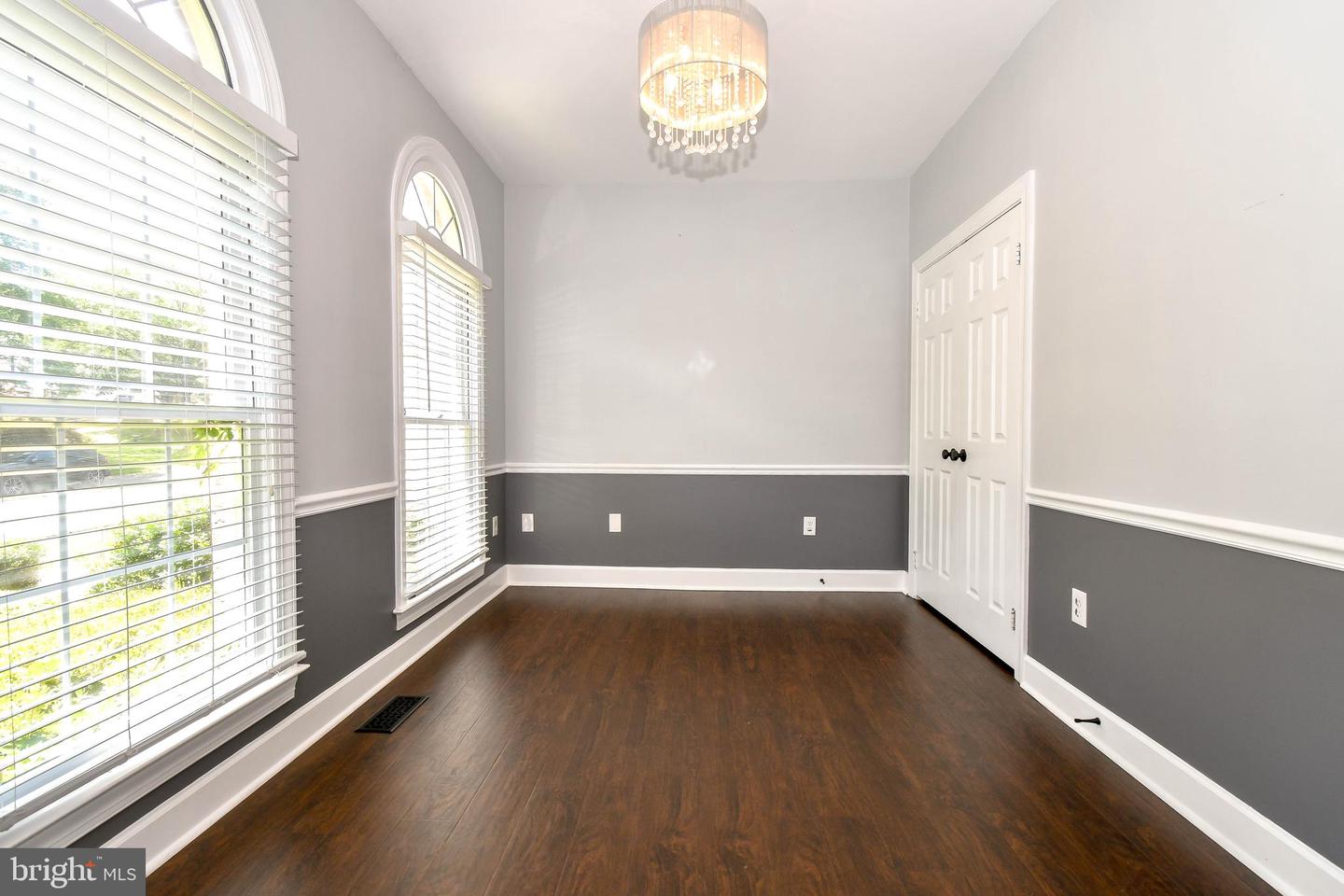 8003 COMERFORD DR, FAIRFAX STATION, Virginia 22039, 4 Bedrooms Bedrooms, ,3 BathroomsBathrooms,Residential,For sale,8003 COMERFORD DR,VAFX2258610 MLS # VAFX2258610