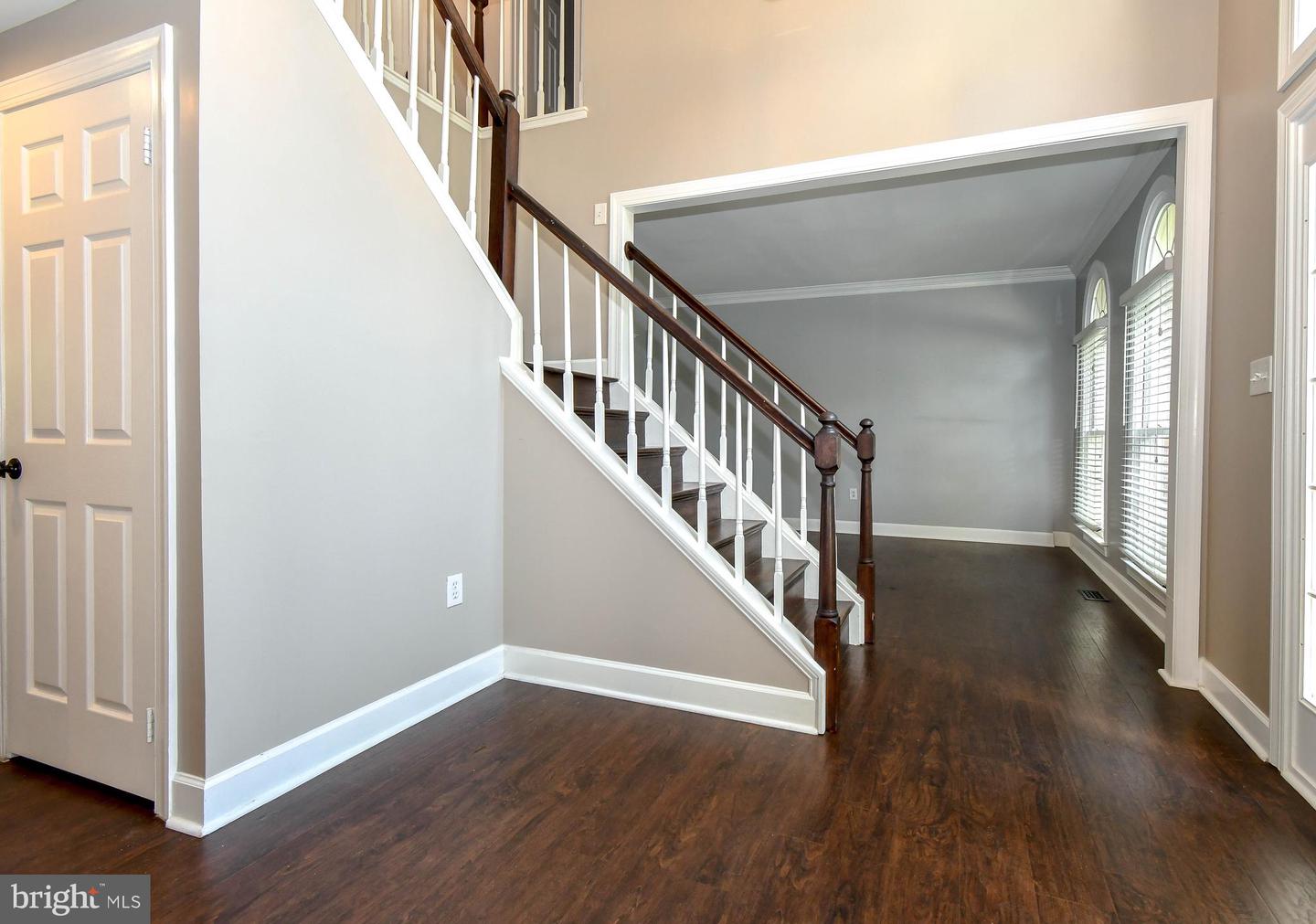 8003 COMERFORD DR, FAIRFAX STATION, Virginia 22039, 4 Bedrooms Bedrooms, ,3 BathroomsBathrooms,Residential,For sale,8003 COMERFORD DR,VAFX2258610 MLS # VAFX2258610