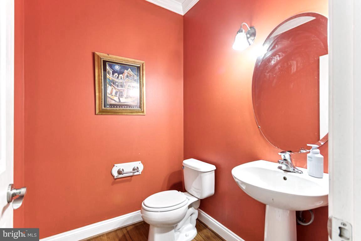 37 SERENE DR, FREDERICKSBURG, Virginia 22406, 5 Bedrooms Bedrooms, 9 Rooms Rooms,4 BathroomsBathrooms,Residential,For sale,37 SERENE DR,VAST2041336 MLS # VAST2041336