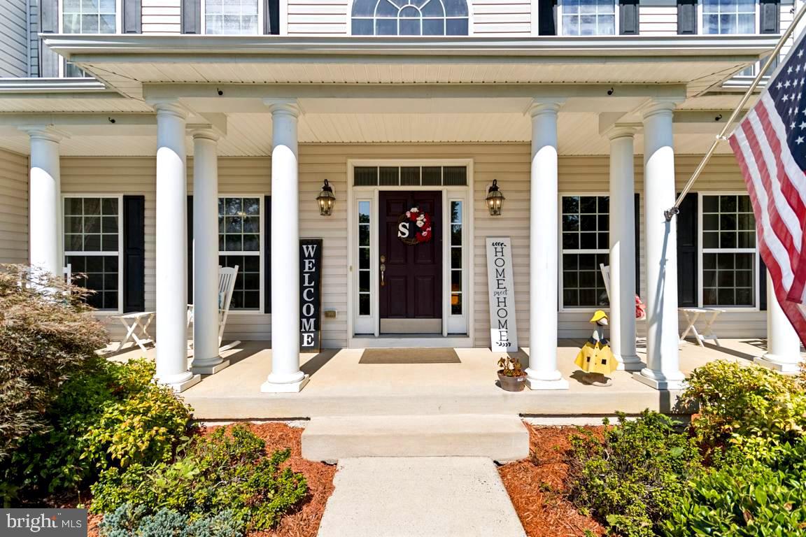 37 SERENE DR, FREDERICKSBURG, Virginia 22406, 5 Bedrooms Bedrooms, 9 Rooms Rooms,4 BathroomsBathrooms,Residential,For sale,37 SERENE DR,VAST2041336 MLS # VAST2041336