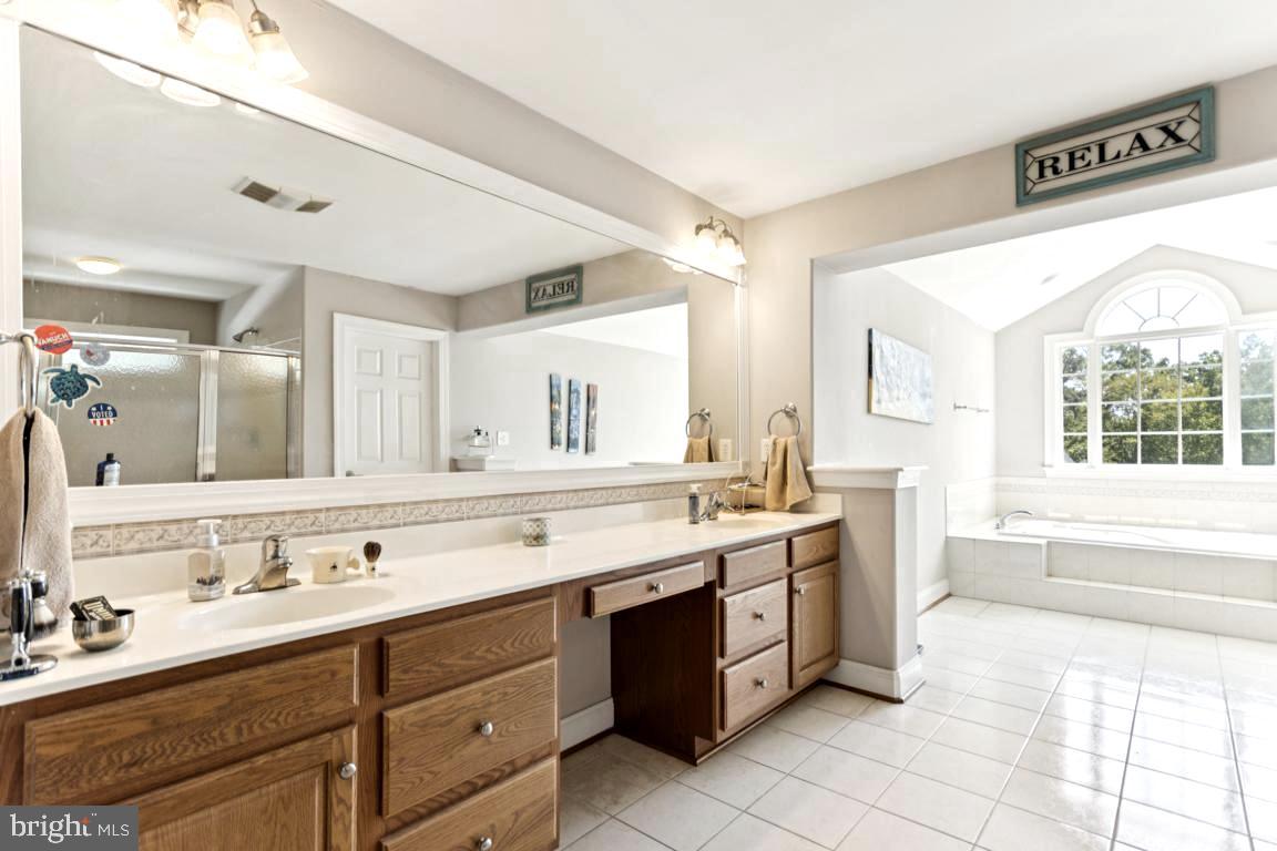 37 SERENE DR, FREDERICKSBURG, Virginia 22406, 5 Bedrooms Bedrooms, 9 Rooms Rooms,4 BathroomsBathrooms,Residential,For sale,37 SERENE DR,VAST2041336 MLS # VAST2041336