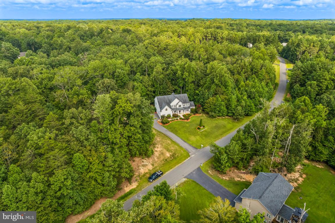 37 SERENE HILLS DR, FREDERICKSBURG, Virginia 22406, 5 Bedrooms Bedrooms, 9 Rooms Rooms,4 BathroomsBathrooms,Residential,For sale,37 SERENE HILLS DR,VAST2041336 MLS # VAST2041336