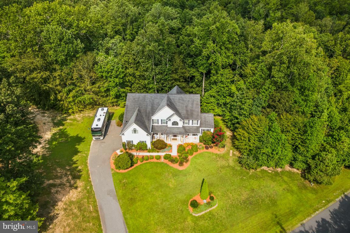 37 SERENE HILLS DR, FREDERICKSBURG, Virginia 22406, 5 Bedrooms Bedrooms, 9 Rooms Rooms,4 BathroomsBathrooms,Residential,For sale,37 SERENE HILLS DR,VAST2041336 MLS # VAST2041336