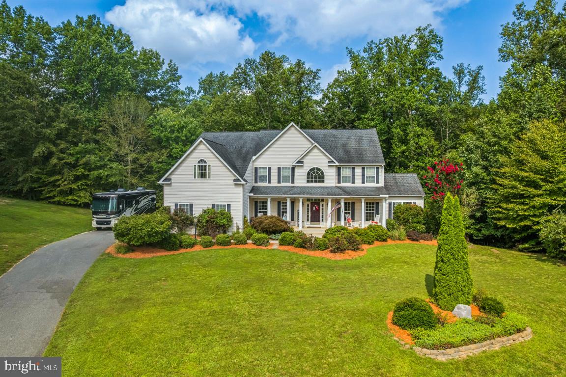 37 SERENE HILLS DR, FREDERICKSBURG, Virginia 22406, 5 Bedrooms Bedrooms, 9 Rooms Rooms,4 BathroomsBathrooms,Residential,For sale,37 SERENE HILLS DR,VAST2041336 MLS # VAST2041336