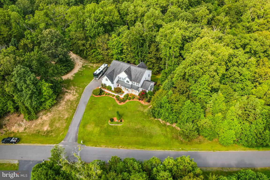 37 SERENE HILLS DR, FREDERICKSBURG, Virginia 22406, 5 Bedrooms Bedrooms, 9 Rooms Rooms,4 BathroomsBathrooms,Residential,For sale,37 SERENE HILLS DR,VAST2041336 MLS # VAST2041336