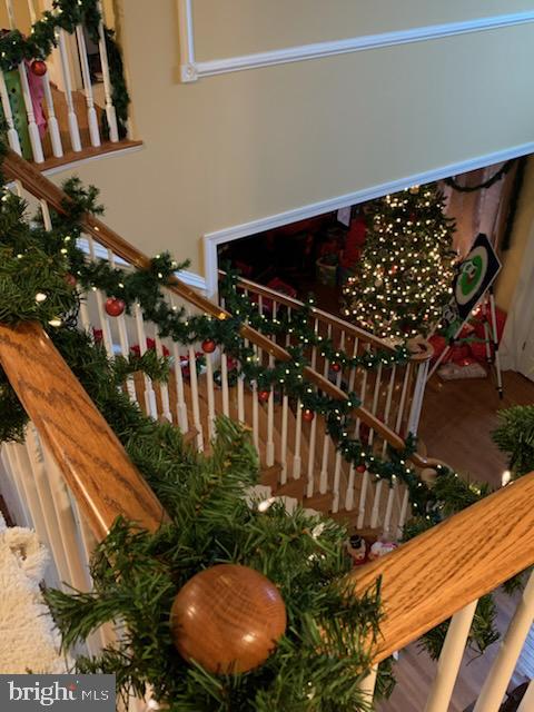 37 SERENE HILLS DR, FREDERICKSBURG, Virginia 22406, 5 Bedrooms Bedrooms, 9 Rooms Rooms,4 BathroomsBathrooms,Residential,For sale,37 SERENE HILLS DR,VAST2041336 MLS # VAST2041336