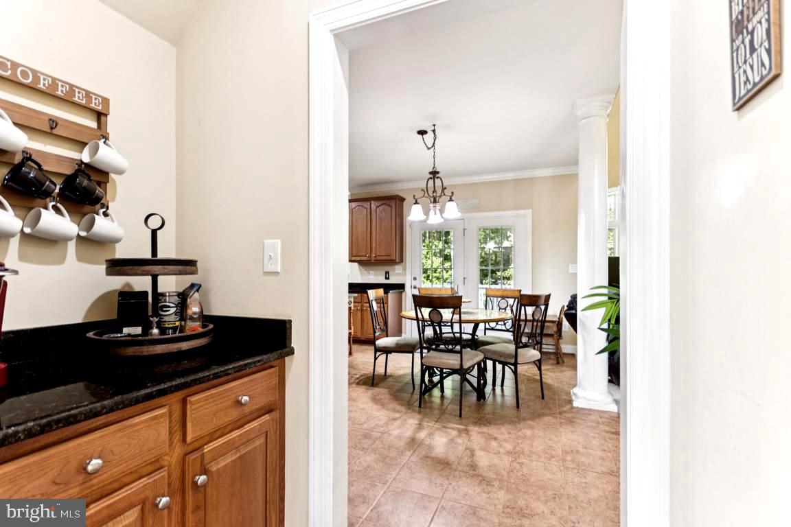 37 SERENE DR, FREDERICKSBURG, Virginia 22406, 5 Bedrooms Bedrooms, 9 Rooms Rooms,4 BathroomsBathrooms,Residential,For sale,37 SERENE DR,VAST2041336 MLS # VAST2041336
