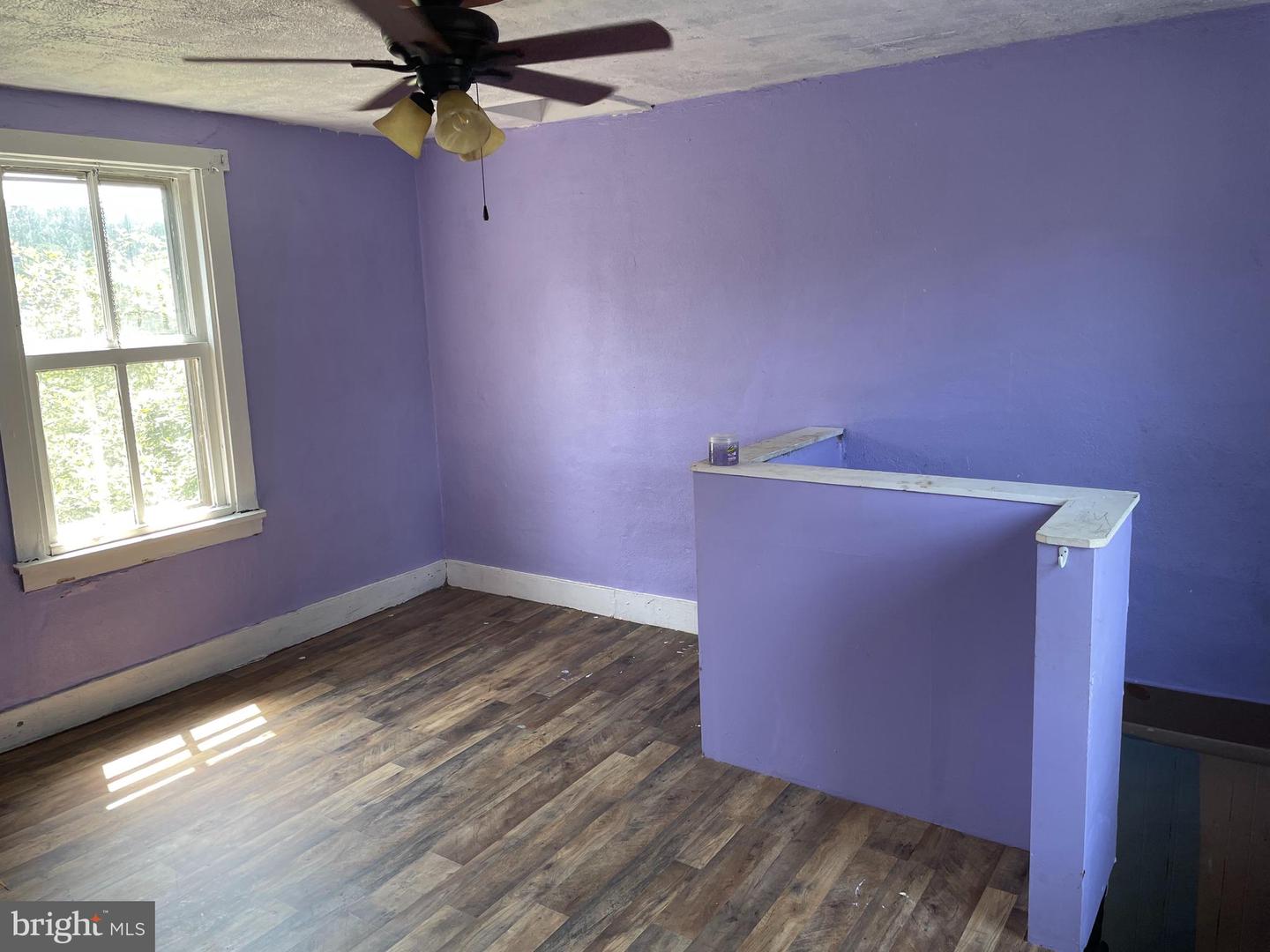 604 W KING ST, STRASBURG, Virginia 22657, 2 Bedrooms Bedrooms, ,1 BathroomBathrooms,Residential,For sale,604 W KING ST,VASH2012132 MLS # VASH2012132