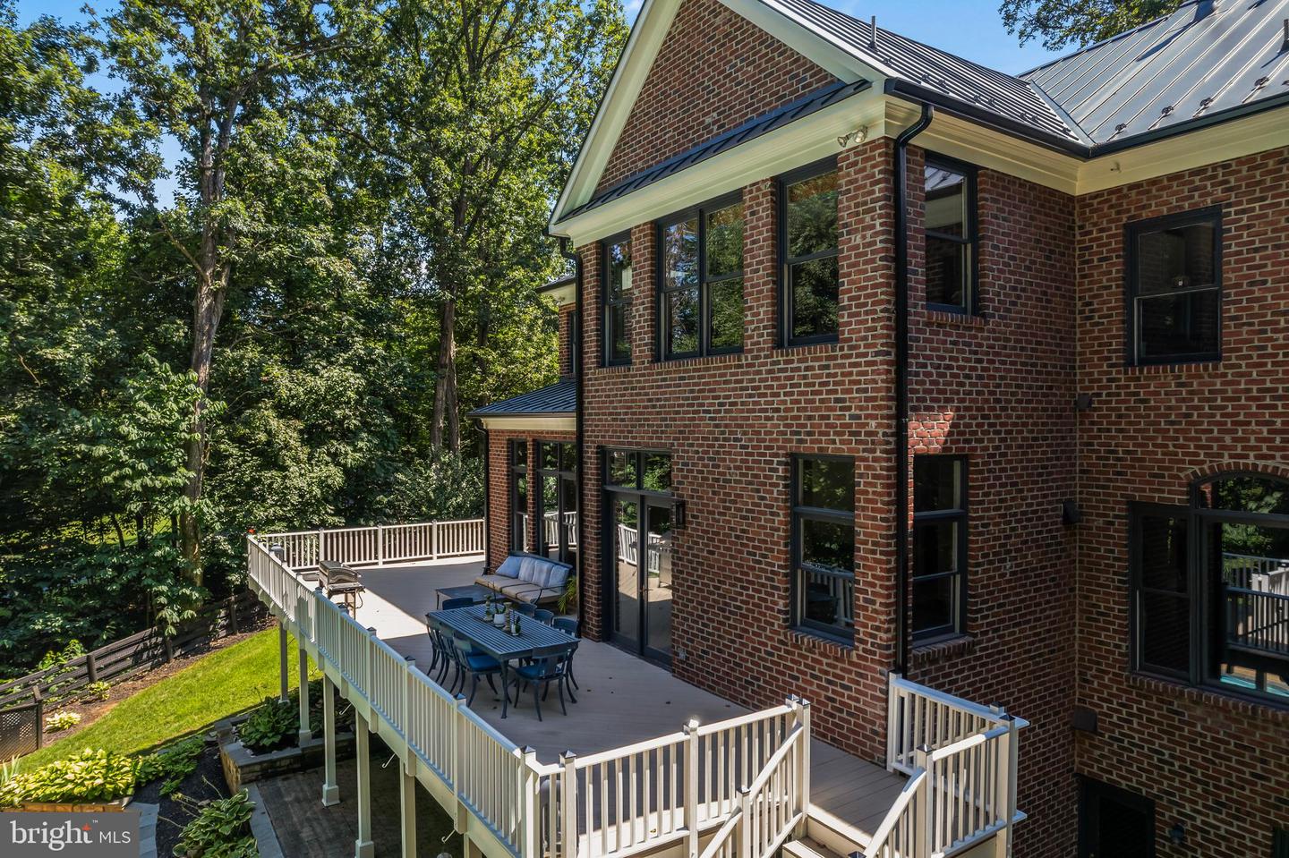 40558 BLACK GOLD PL, LEESBURG, Virginia 20176, 5 Bedrooms Bedrooms, ,5 BathroomsBathrooms,Residential,For sale,40558 BLACK GOLD PL,VALO2103608 MLS # VALO2103608