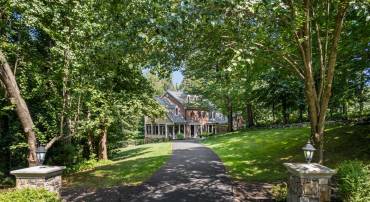 40558 BLACK GOLD PL, LEESBURG, Virginia 20176, 5 Bedrooms Bedrooms, ,5 BathroomsBathrooms,Residential,For sale,40558 BLACK GOLD PL,VALO2103608 MLS # VALO2103608