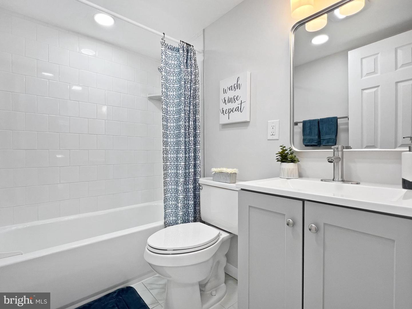 7971 AUDUBON AVE #202, ALEXANDRIA, Virginia 22306, 2 Bedrooms Bedrooms, 4 Rooms Rooms,2 BathroomsBathrooms,Residential,For sale,7971 AUDUBON AVE #202,VAFX2258714 MLS # VAFX2258714