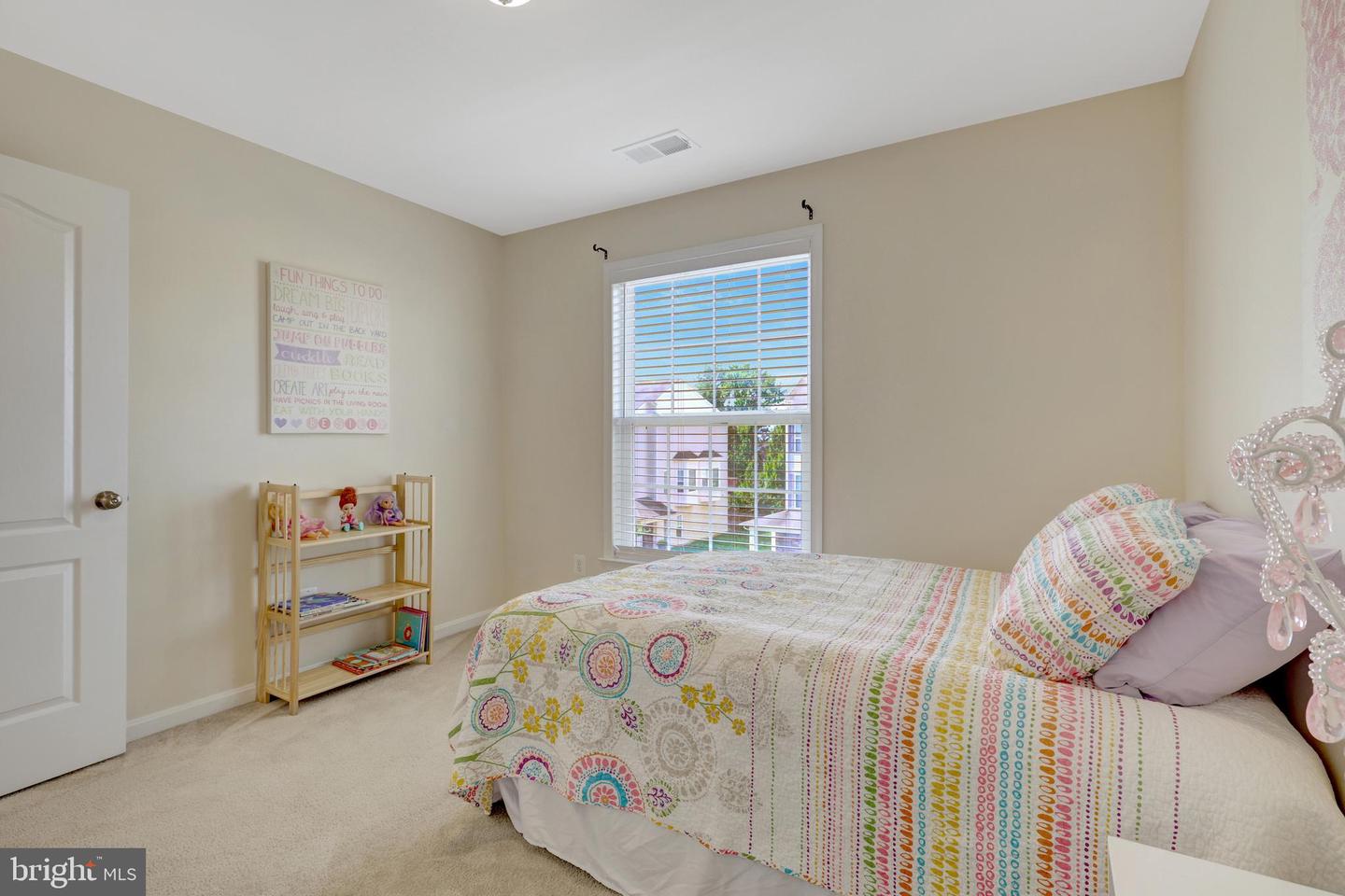 41900 DIAMONDLEAF TER, ALDIE, Virginia 20105, 3 Bedrooms Bedrooms, ,3 BathroomsBathrooms,Residential,For sale,41900 DIAMONDLEAF TER,VALO2103620 MLS # VALO2103620