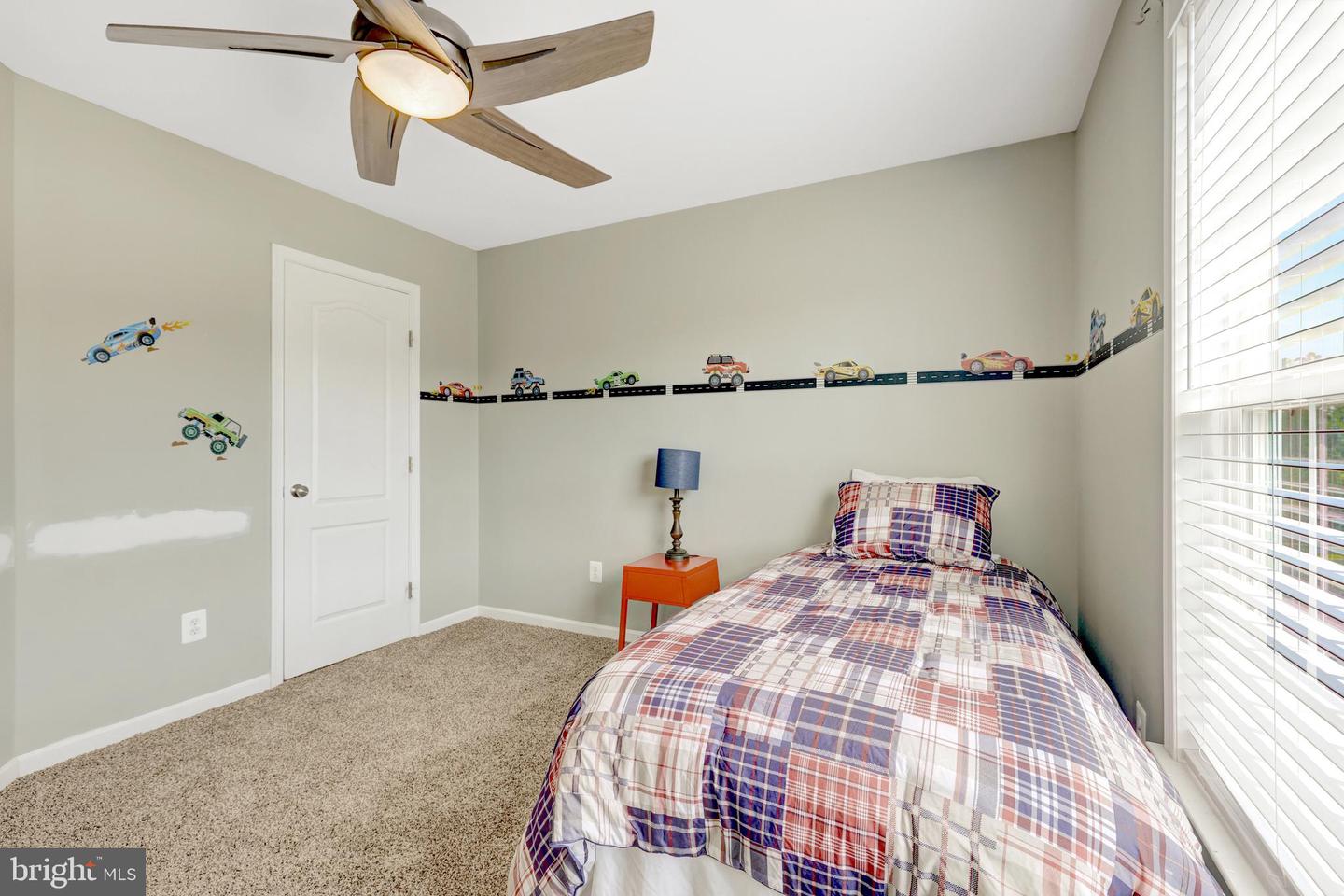41900 DIAMONDLEAF TER, ALDIE, Virginia 20105, 3 Bedrooms Bedrooms, ,3 BathroomsBathrooms,Residential,For sale,41900 DIAMONDLEAF TER,VALO2103620 MLS # VALO2103620