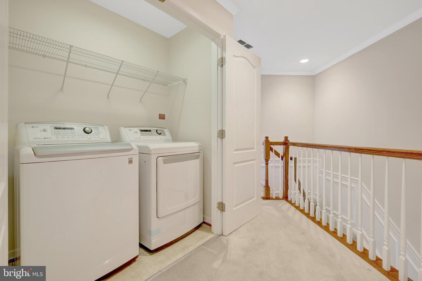 41900 DIAMONDLEAF TER, ALDIE, Virginia 20105, 3 Bedrooms Bedrooms, ,3 BathroomsBathrooms,Residential,For sale,41900 DIAMONDLEAF TER,VALO2103620 MLS # VALO2103620