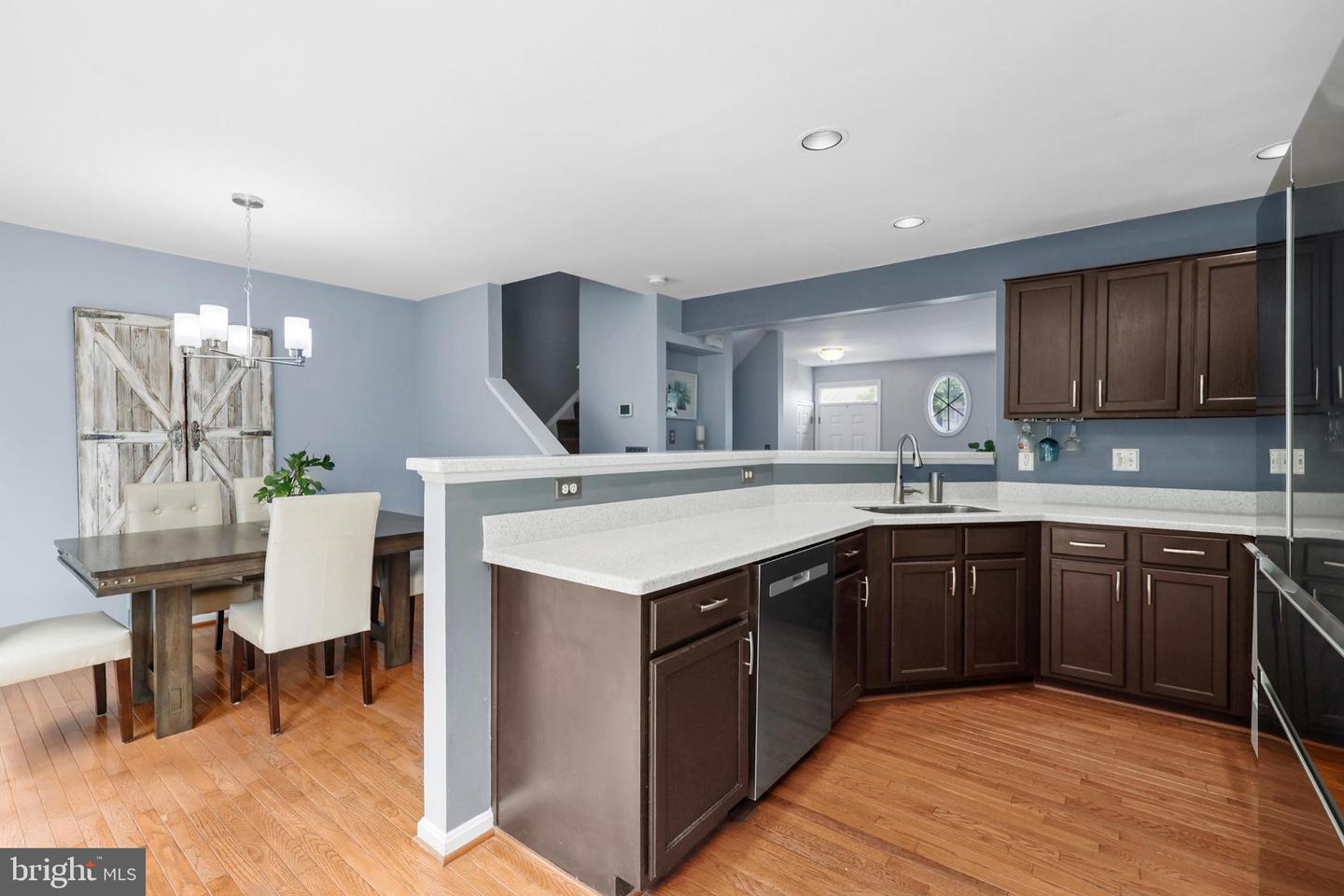 9301 VERIDAN DR, MANASSAS, Virginia 20110, 3 Bedrooms Bedrooms, 9 Rooms Rooms,2 BathroomsBathrooms,Residential,For sale,9301 VERIDAN DR,VAMN2009118 MLS # VAMN2009118