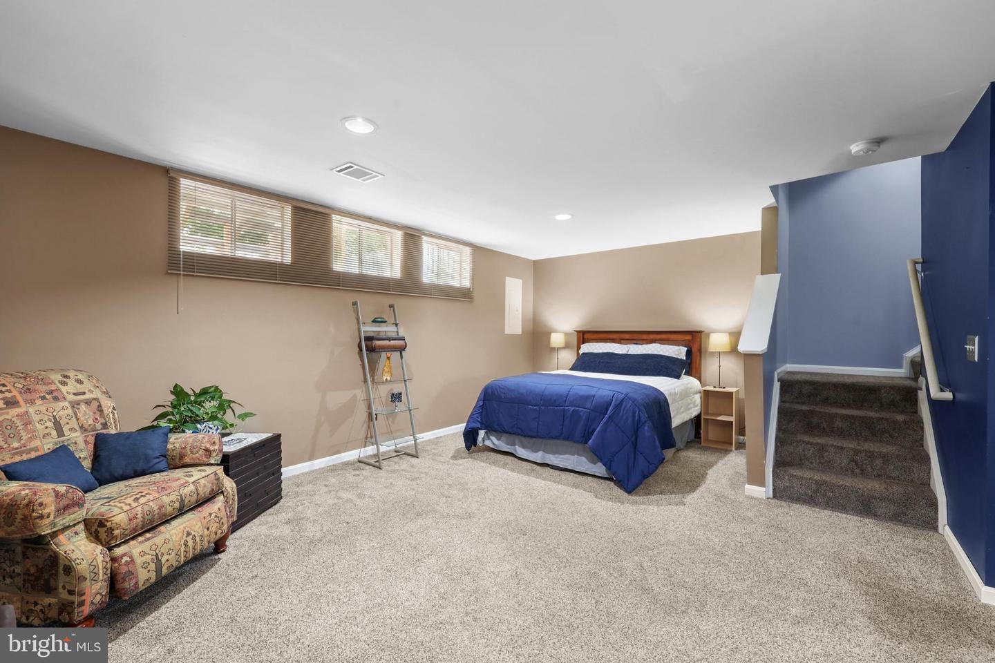9301 VERIDAN DR, MANASSAS, Virginia 20110, 3 Bedrooms Bedrooms, 9 Rooms Rooms,2 BathroomsBathrooms,Residential,For sale,9301 VERIDAN DR,VAMN2009118 MLS # VAMN2009118