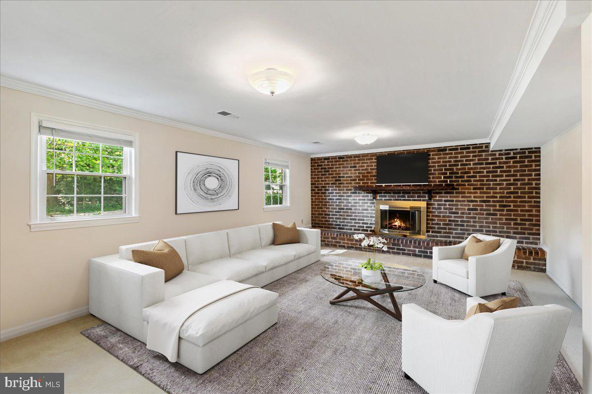 7128 DEVONSHIRE RD, ALEXANDRIA, Virginia 22307, 5 Bedrooms Bedrooms, ,3 BathroomsBathrooms,Residential,For sale,7128 DEVONSHIRE RD,VAFX2258822 MLS # VAFX2258822