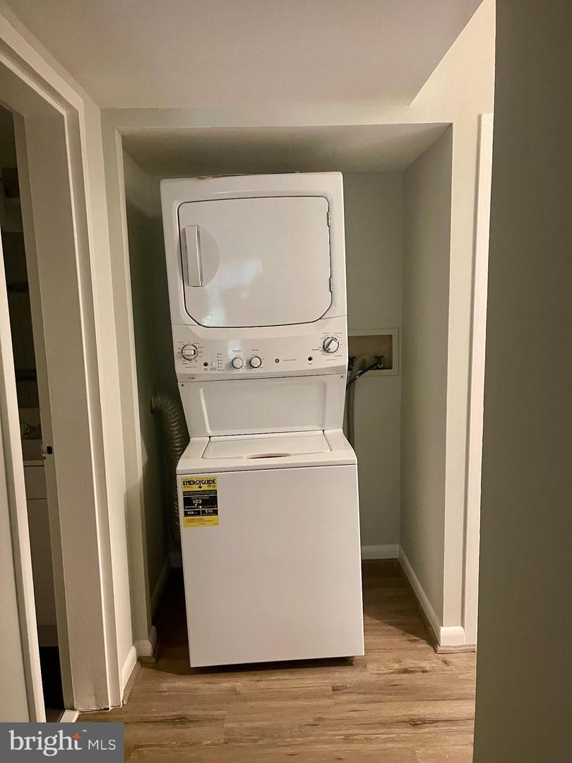 2233 CASTLE ROCK SQ #2B, RESTON, Virginia 20191, 2 Bedrooms Bedrooms, 4 Rooms Rooms,2 BathroomsBathrooms,Residential,For sale,2233 CASTLE ROCK SQ #2B,VAFX2258826 MLS # VAFX2258826