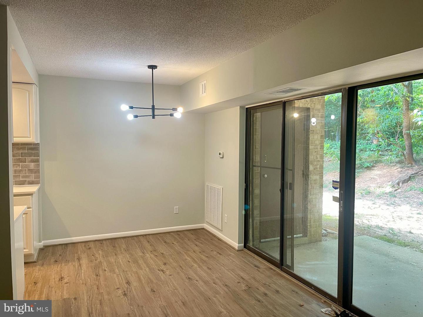 2233 CASTLE ROCK SQ #2B, RESTON, Virginia 20191, 2 Bedrooms Bedrooms, 4 Rooms Rooms,2 BathroomsBathrooms,Residential,For sale,2233 CASTLE ROCK SQ #2B,VAFX2258826 MLS # VAFX2258826