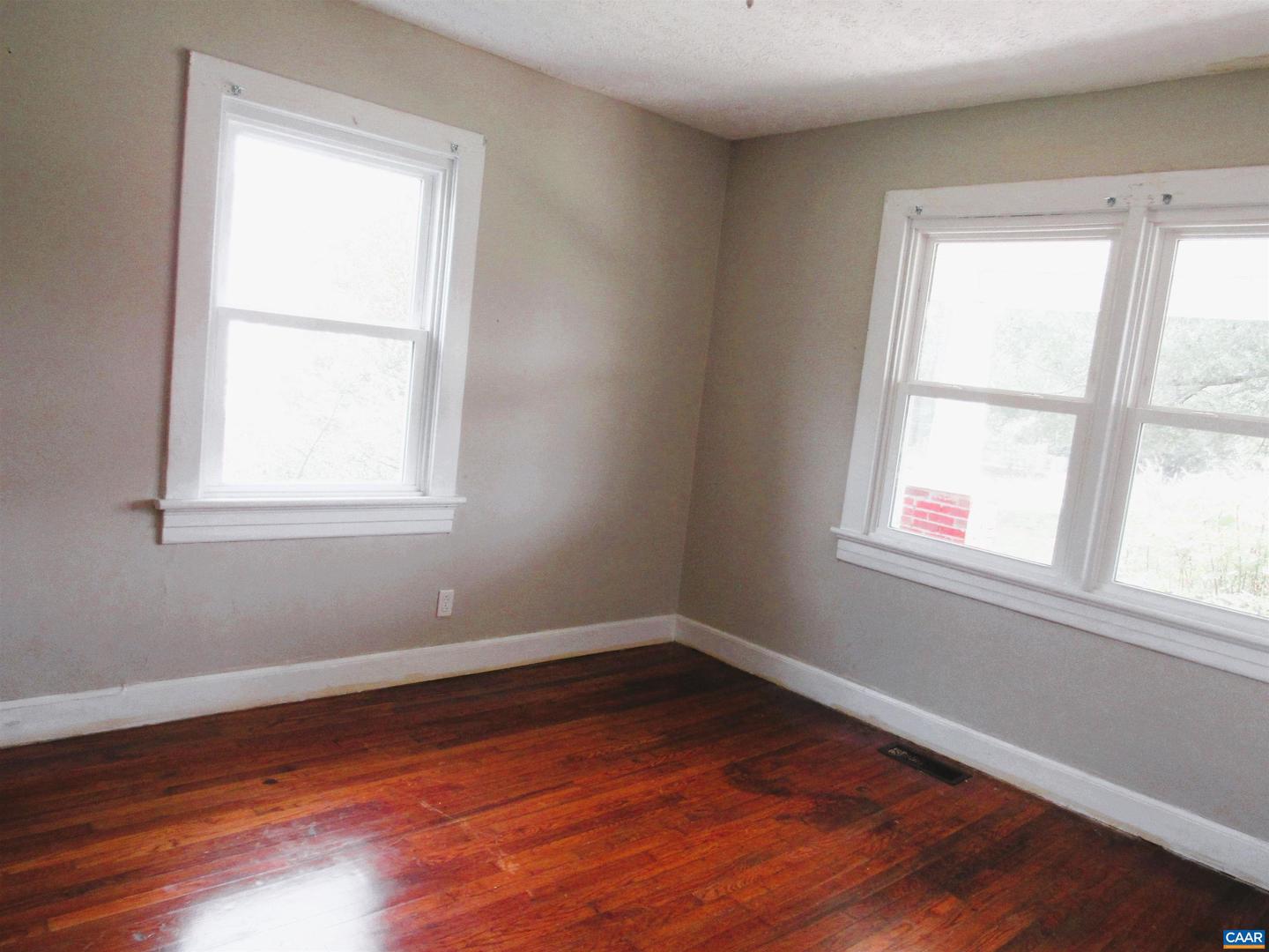 1358 S COOLWELL RD, MADISON HEIGHTS, Virginia 24572, 2 Bedrooms Bedrooms, ,1 BathroomBathrooms,Residential,For sale,1358 S COOLWELL RD,667353 MLS # 667353