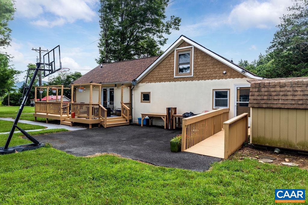 954 BEECH GROVE RD, ROSELAND, Virginia 22967, 2 Bedrooms Bedrooms, ,2 BathroomsBathrooms,Residential,For sale,954 BEECH GROVE RD,667363 MLS # 667363