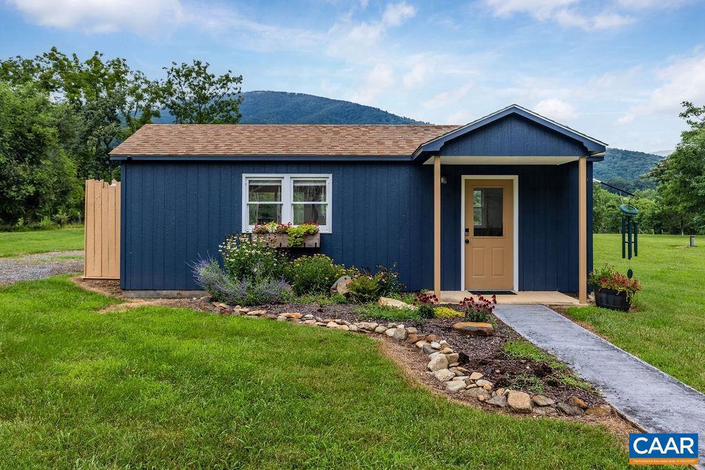 954 BEECH GROVE RD, ROSELAND, Virginia 22967, 2 Bedrooms Bedrooms, ,2 BathroomsBathrooms,Residential,For sale,954 BEECH GROVE RD,667363 MLS # 667363