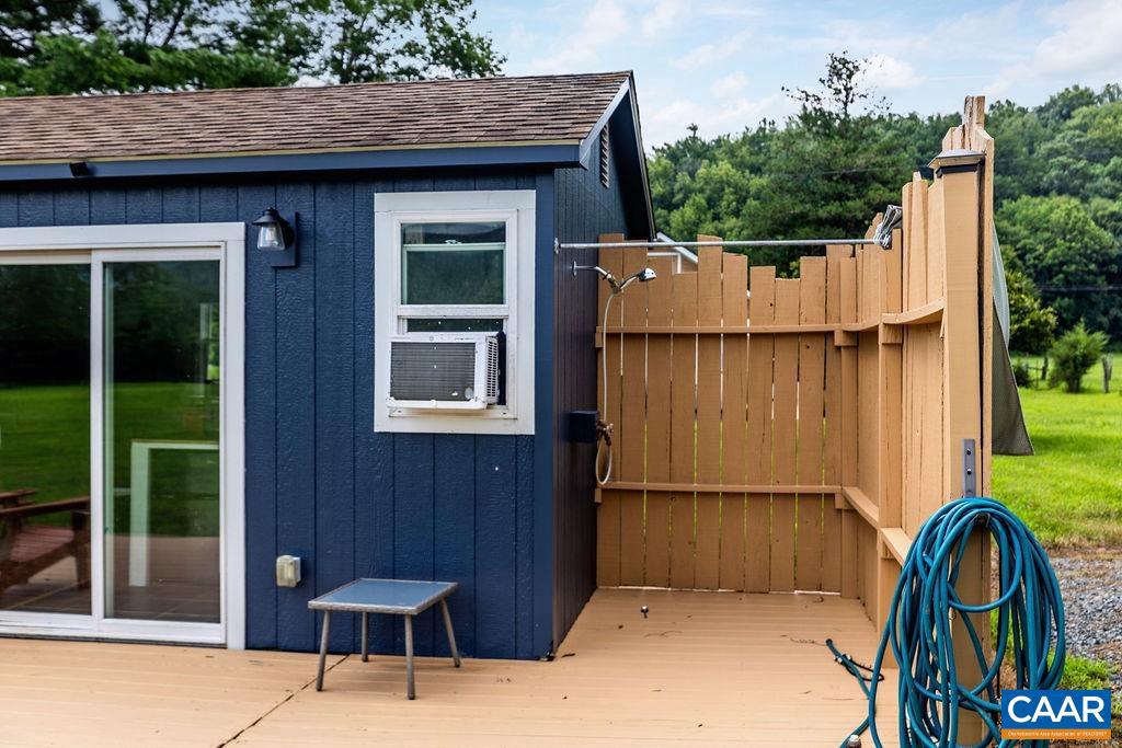 954 BEECH GROVE RD, ROSELAND, Virginia 22967, 2 Bedrooms Bedrooms, ,2 BathroomsBathrooms,Residential,For sale,954 BEECH GROVE RD,667363 MLS # 667363