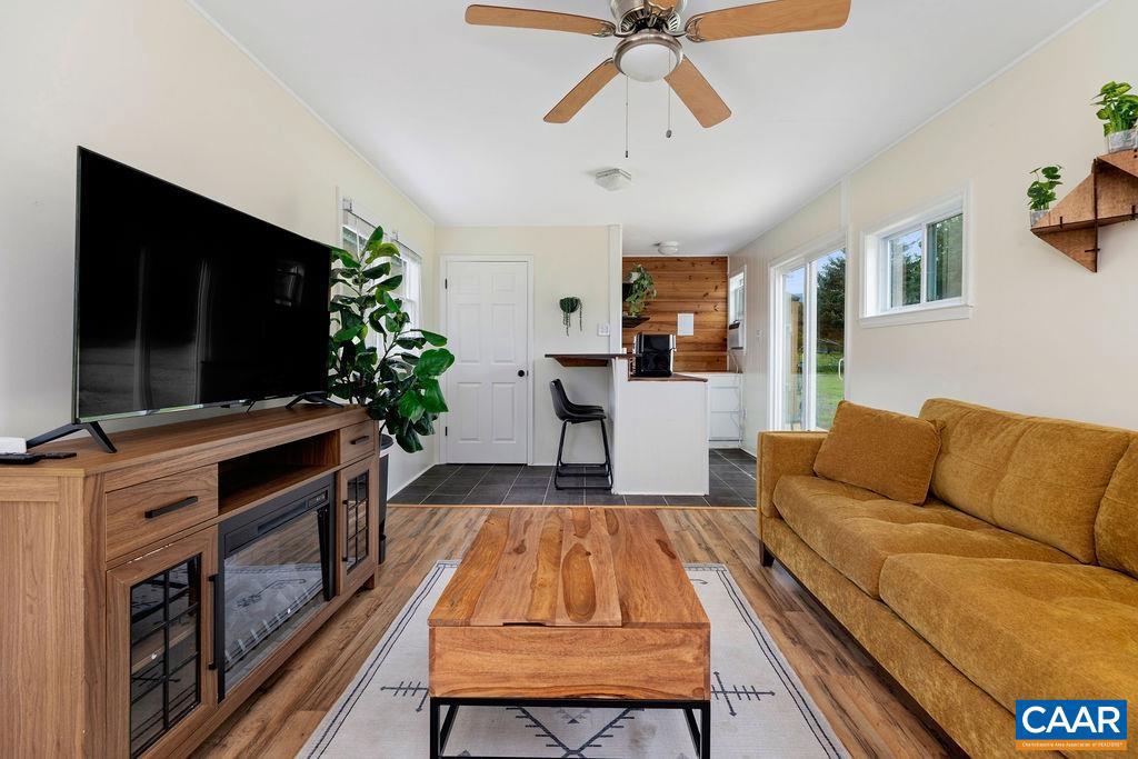 954 BEECH GROVE RD, ROSELAND, Virginia 22967, 2 Bedrooms Bedrooms, ,2 BathroomsBathrooms,Residential,For sale,954 BEECH GROVE RD,667363 MLS # 667363