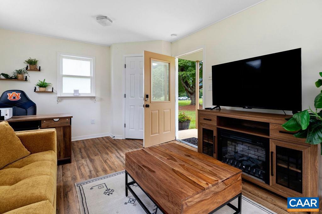 954 BEECH GROVE RD, ROSELAND, Virginia 22967, 2 Bedrooms Bedrooms, ,2 BathroomsBathrooms,Residential,For sale,954 BEECH GROVE RD,667363 MLS # 667363