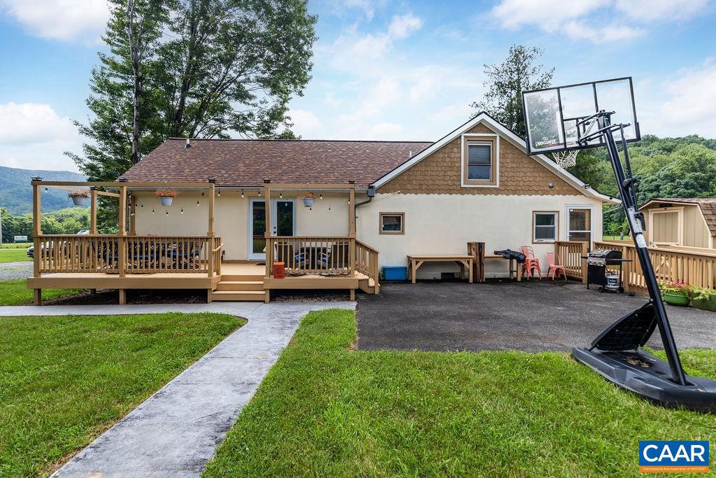 954 BEECH GROVE RD, ROSELAND, Virginia 22967, 2 Bedrooms Bedrooms, ,2 BathroomsBathrooms,Residential,For sale,954 BEECH GROVE RD,667363 MLS # 667363