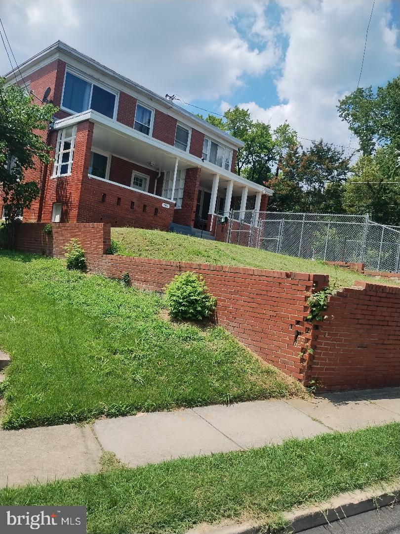 5052 SARGENT RD NE, WASHINGTON, District Of Columbia 20017, 3 Bedrooms Bedrooms, ,1 BathroomBathrooms,Residential,For sale,5052 SARGENT RD NE,DCDC2213218 MLS # DCDC2213218