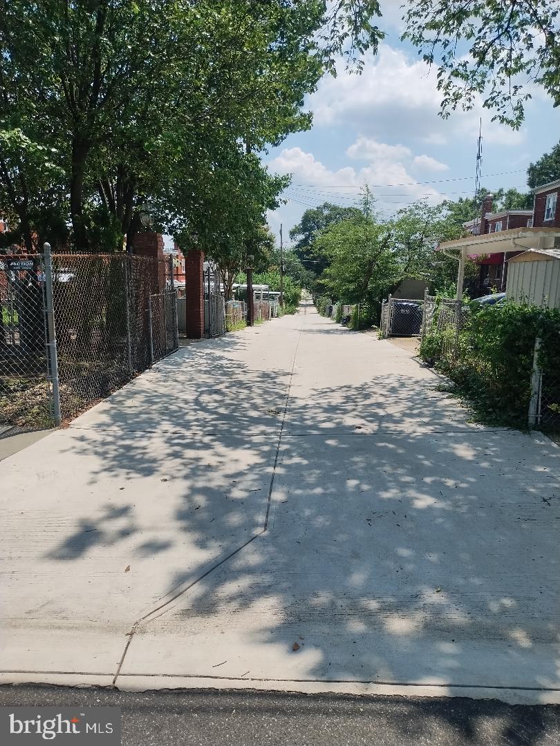 5052 SARGENT RD NE, WASHINGTON, District Of Columbia 20017, 3 Bedrooms Bedrooms, ,1 BathroomBathrooms,Residential,For sale,5052 SARGENT RD NE,DCDC2213218 MLS # DCDC2213218