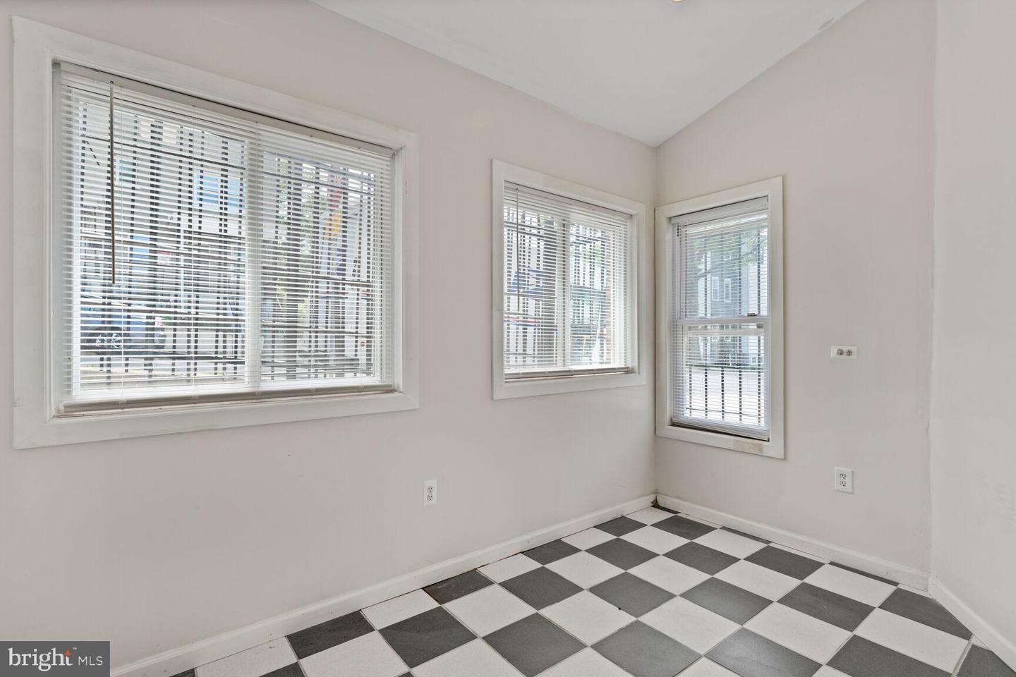 1601 MONTELLO AVE NE, WASHINGTON, District Of Columbia 20002, ,Land,For sale,1601 MONTELLO AVE NE,DCDC2213278 MLS # DCDC2213278