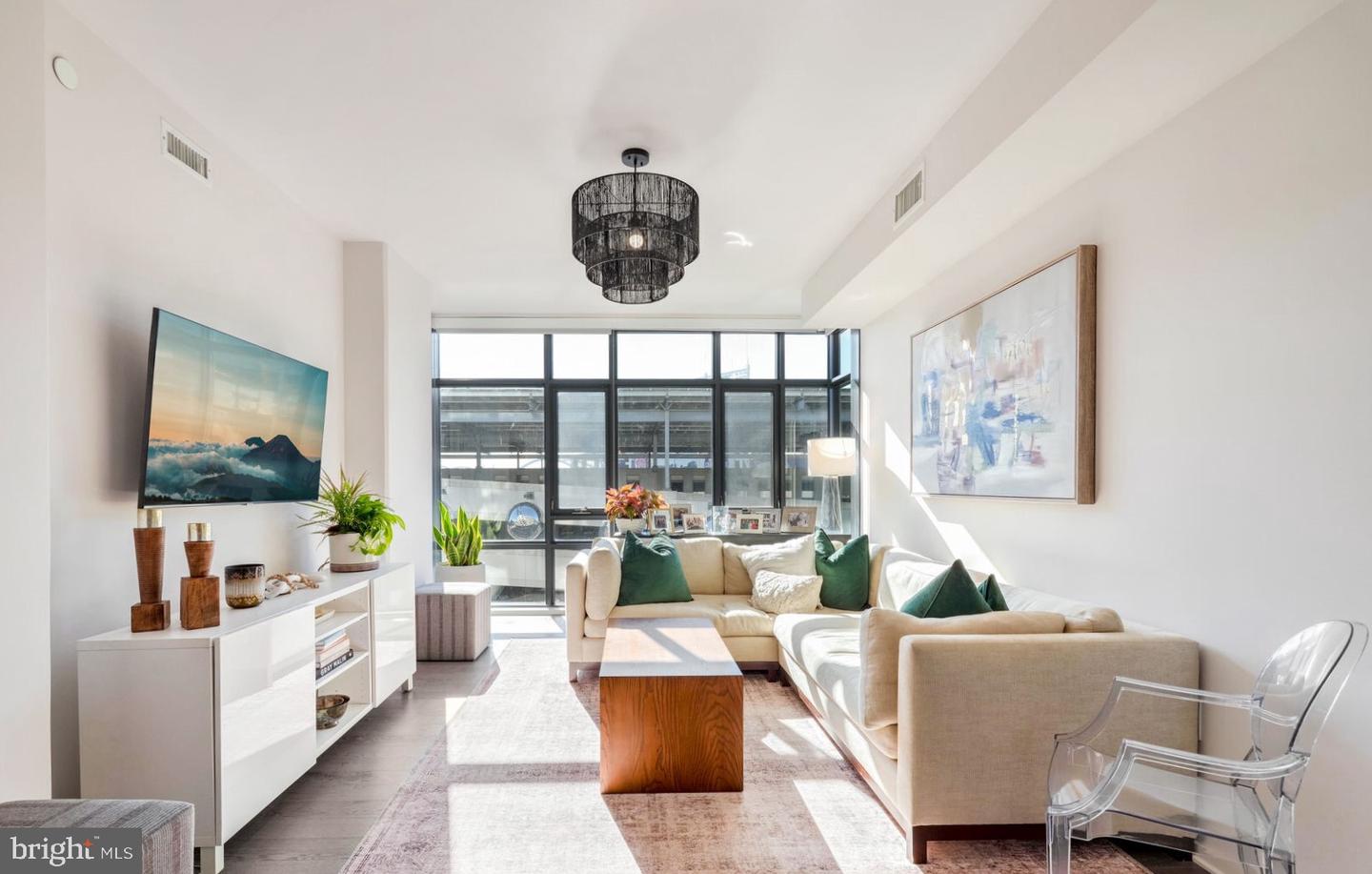70 N ST SE #N513, WASHINGTON, District Of Columbia 20003, 2 Bedrooms Bedrooms, ,2 BathroomsBathrooms,Residential,For sale,70 N ST SE #N513,DCDC2213224 MLS # DCDC2213224