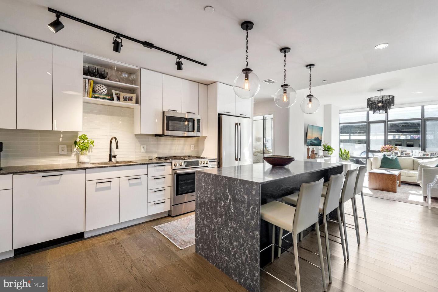 70 N ST SE #N513, WASHINGTON, District Of Columbia 20003, 2 Bedrooms Bedrooms, ,2 BathroomsBathrooms,Residential,For sale,70 N ST SE #N513,DCDC2213224 MLS # DCDC2213224