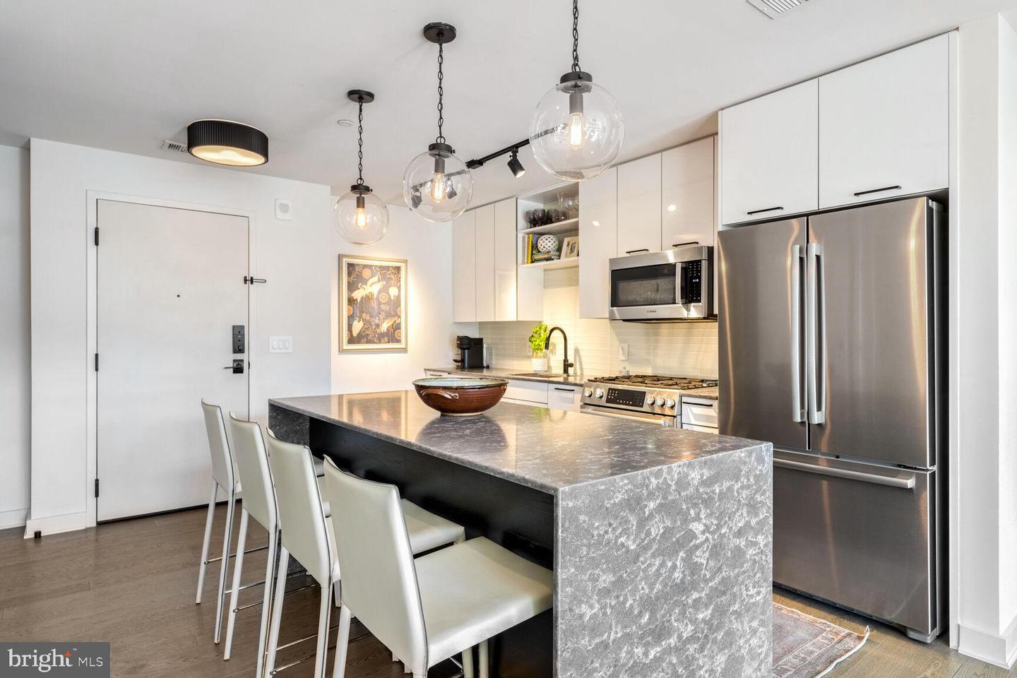 70 N ST SE #N513, WASHINGTON, District Of Columbia 20003, 2 Bedrooms Bedrooms, ,2 BathroomsBathrooms,Residential,For sale,70 N ST SE #N513,DCDC2213224 MLS # DCDC2213224