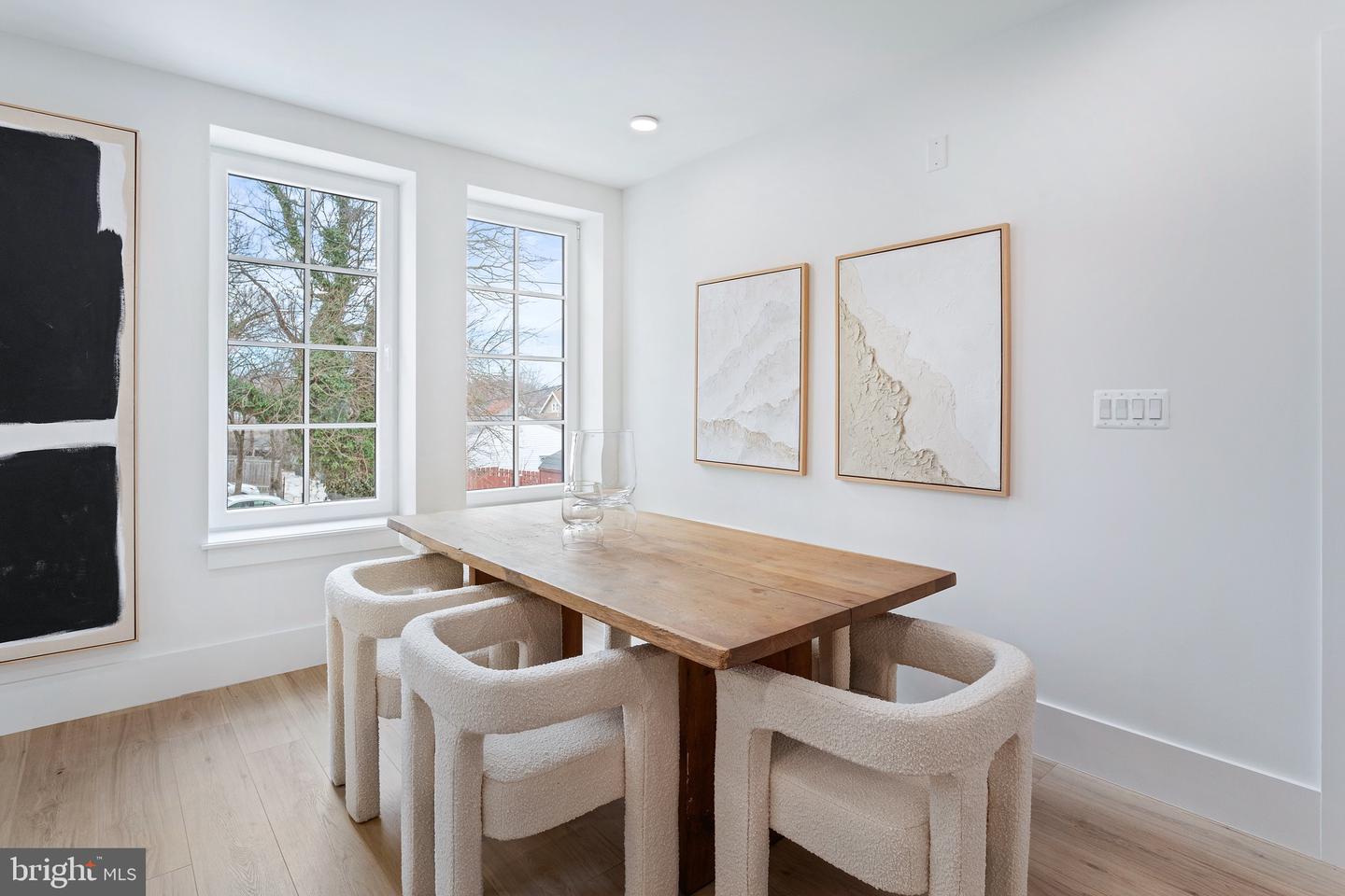 3200 22ND ST NE #201, WASHINGTON, District Of Columbia 20018, 3 Bedrooms Bedrooms, ,2 BathroomsBathrooms,Residential,For sale,3200 22ND ST NE #201,DCDC2213254 MLS # DCDC2213254