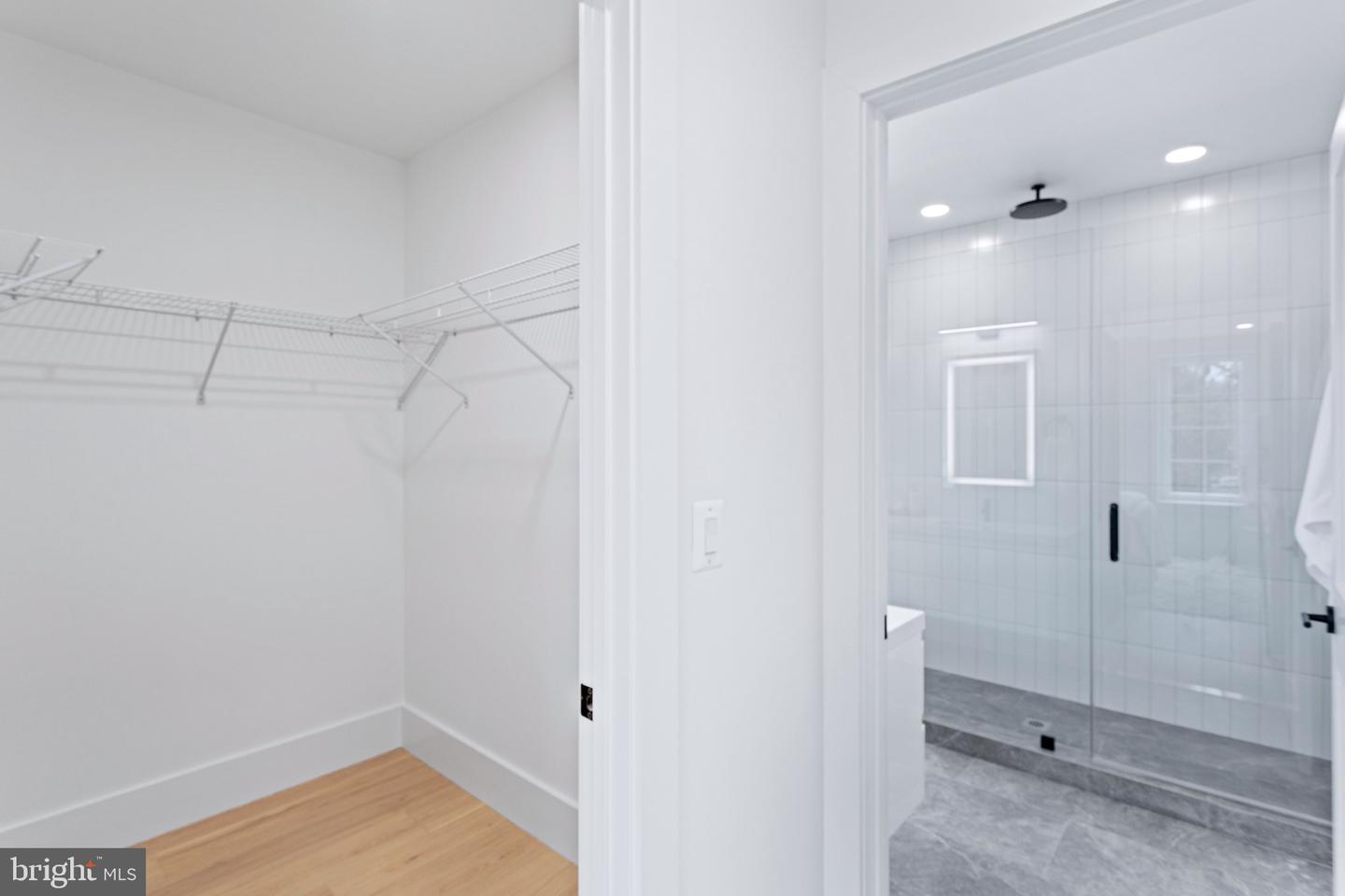 3200 22ND ST NE #201, WASHINGTON, District Of Columbia 20018, 3 Bedrooms Bedrooms, ,2 BathroomsBathrooms,Residential,For sale,3200 22ND ST NE #201,DCDC2213254 MLS # DCDC2213254