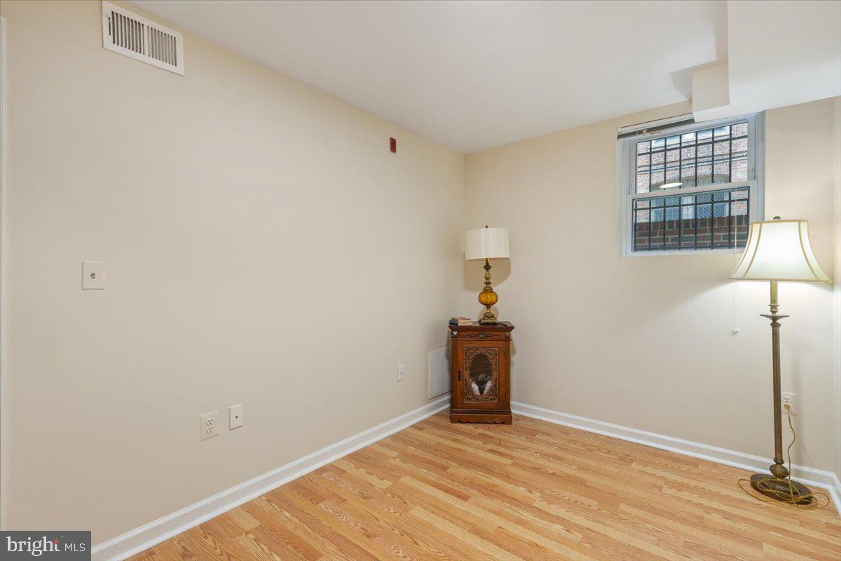 1458 COLUMBIA RD NW #105, WASHINGTON, District Of Columbia 20009, 2 Bedrooms Bedrooms, ,2 BathroomsBathrooms,Residential,For sale,1458 COLUMBIA RD NW #105,DCDC2213256 MLS # DCDC2213256