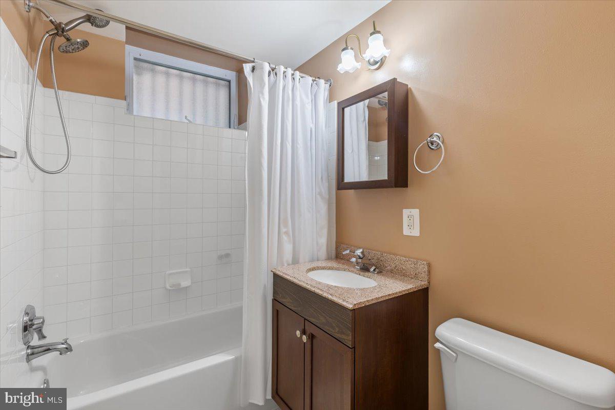1458 COLUMBIA RD NW #105, WASHINGTON, District Of Columbia 20009, 2 Bedrooms Bedrooms, ,2 BathroomsBathrooms,Residential,For sale,1458 COLUMBIA RD NW #105,DCDC2213256 MLS # DCDC2213256