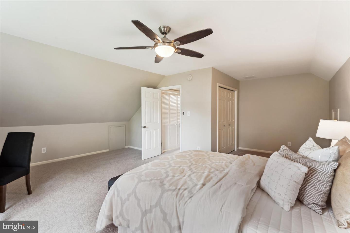 5427 RILIAN CT, BURKE, Virginia 22015, 4 Bedrooms Bedrooms, ,2 BathroomsBathrooms,Residential,For sale,5427 RILIAN CT,VAFX2221422 MLS # VAFX2221422
