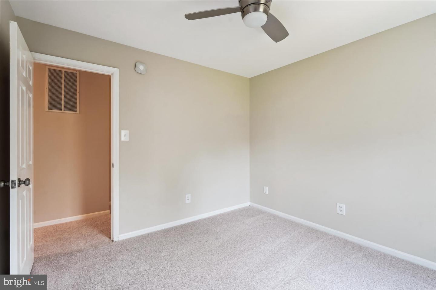 5427 RILIAN CT, BURKE, Virginia 22015, 4 Bedrooms Bedrooms, ,2 BathroomsBathrooms,Residential,For sale,5427 RILIAN CT,VAFX2221422 MLS # VAFX2221422