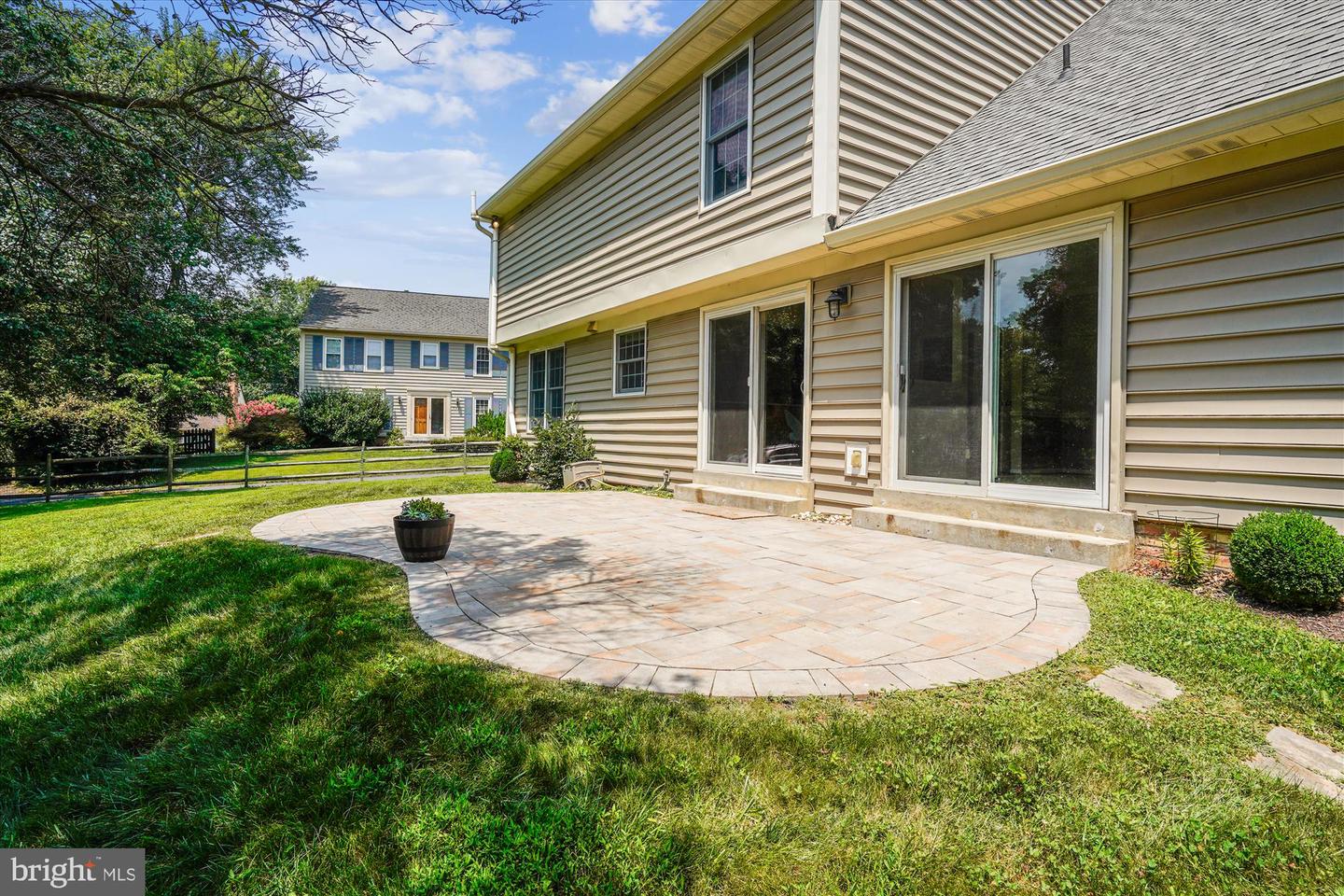 5427 RILIAN CT, BURKE, Virginia 22015, 4 Bedrooms Bedrooms, ,2 BathroomsBathrooms,Residential,For sale,5427 RILIAN CT,VAFX2221422 MLS # VAFX2221422