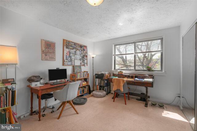 1633 D ST SE, WASHINGTON, District Of Columbia 20003, 5 Bedrooms Bedrooms, ,3 BathroomsBathrooms,Residential,For sale,1633 D ST SE,DCDC2190086 MLS # DCDC2190086