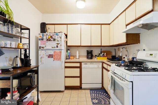 1633 D ST SE, WASHINGTON, District Of Columbia 20003, 5 Bedrooms Bedrooms, ,3 BathroomsBathrooms,Residential,For sale,1633 D ST SE,DCDC2190086 MLS # DCDC2190086