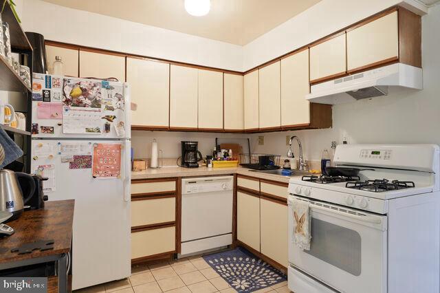 1633 D ST SE, WASHINGTON, District Of Columbia 20003, 5 Bedrooms Bedrooms, ,3 BathroomsBathrooms,Residential,For sale,1633 D ST SE,DCDC2190086 MLS # DCDC2190086