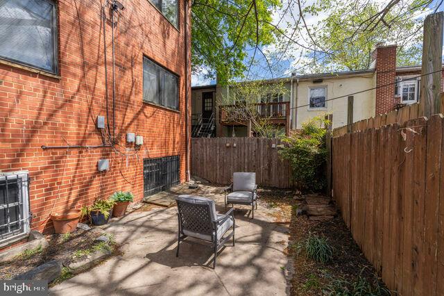 1633 D ST SE, WASHINGTON, District Of Columbia 20003, 5 Bedrooms Bedrooms, ,3 BathroomsBathrooms,Residential,For sale,1633 D ST SE,DCDC2190086 MLS # DCDC2190086